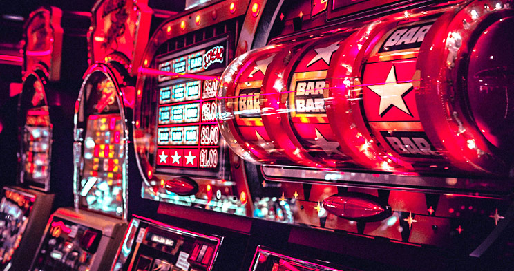 The Evolution of Slots: From Traditional to Modern Online Formats